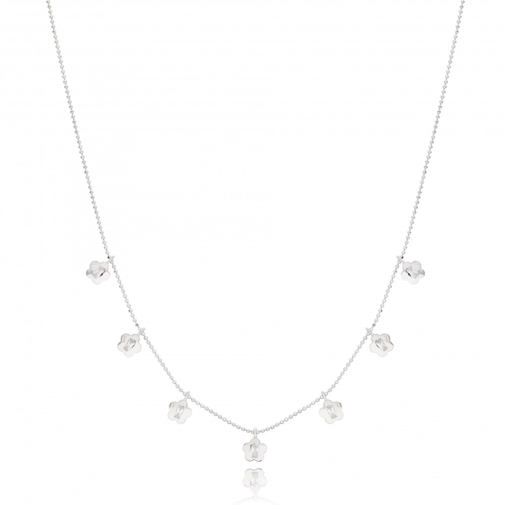 Silvery Necklace with 7 clovers