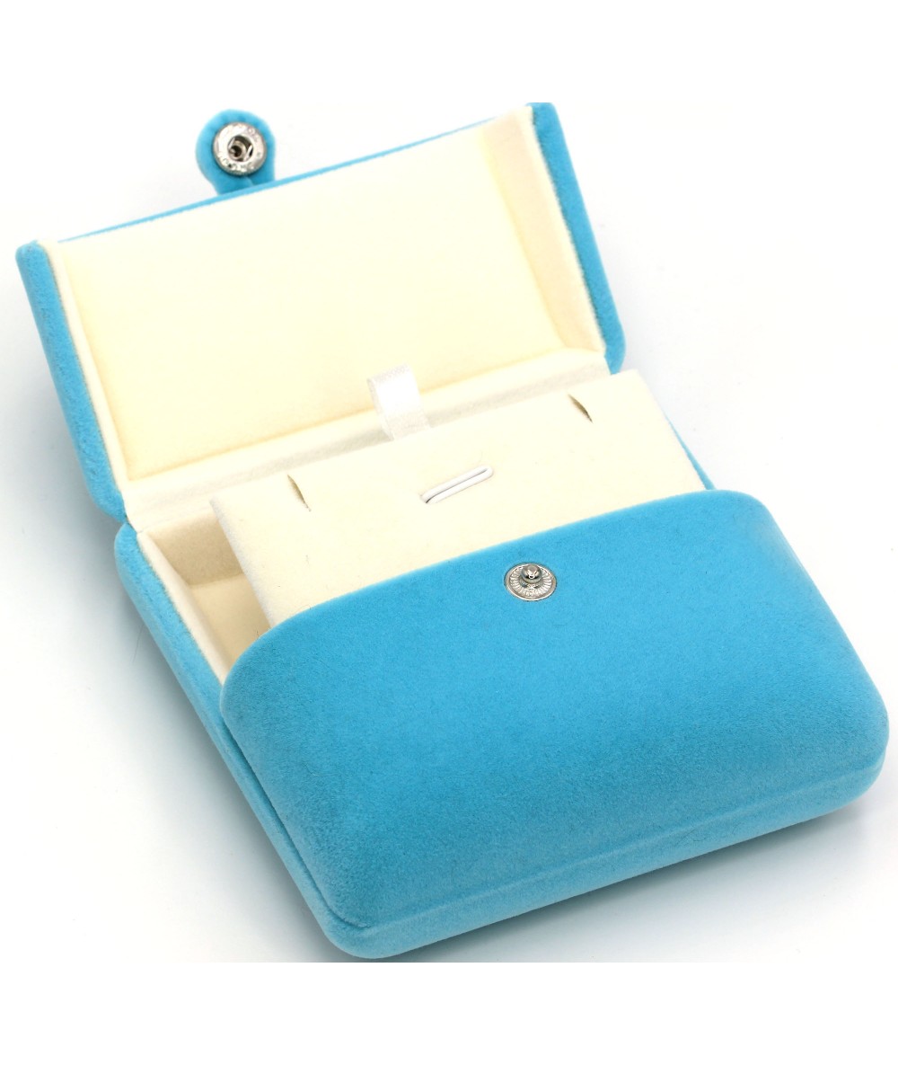 Kotak perhiasan slash M-biru
